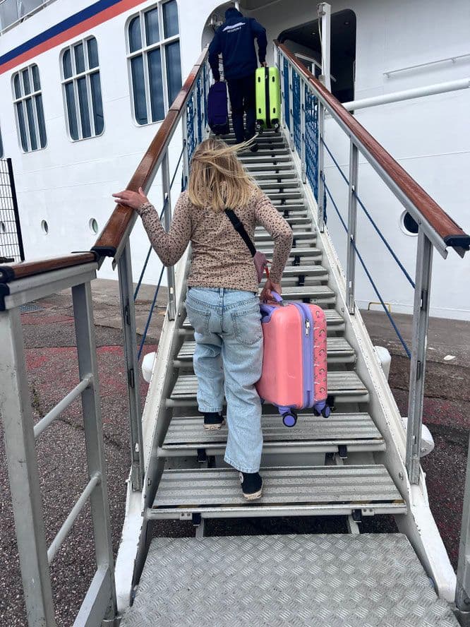 Impressionen von Bord – zum Vergrößern anklicken.